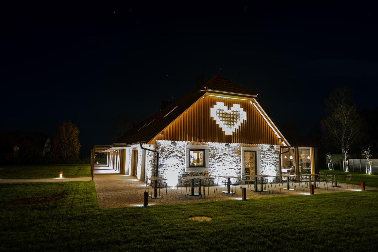 Resort Village Majer Gradac Zewnętrze zdjęcie