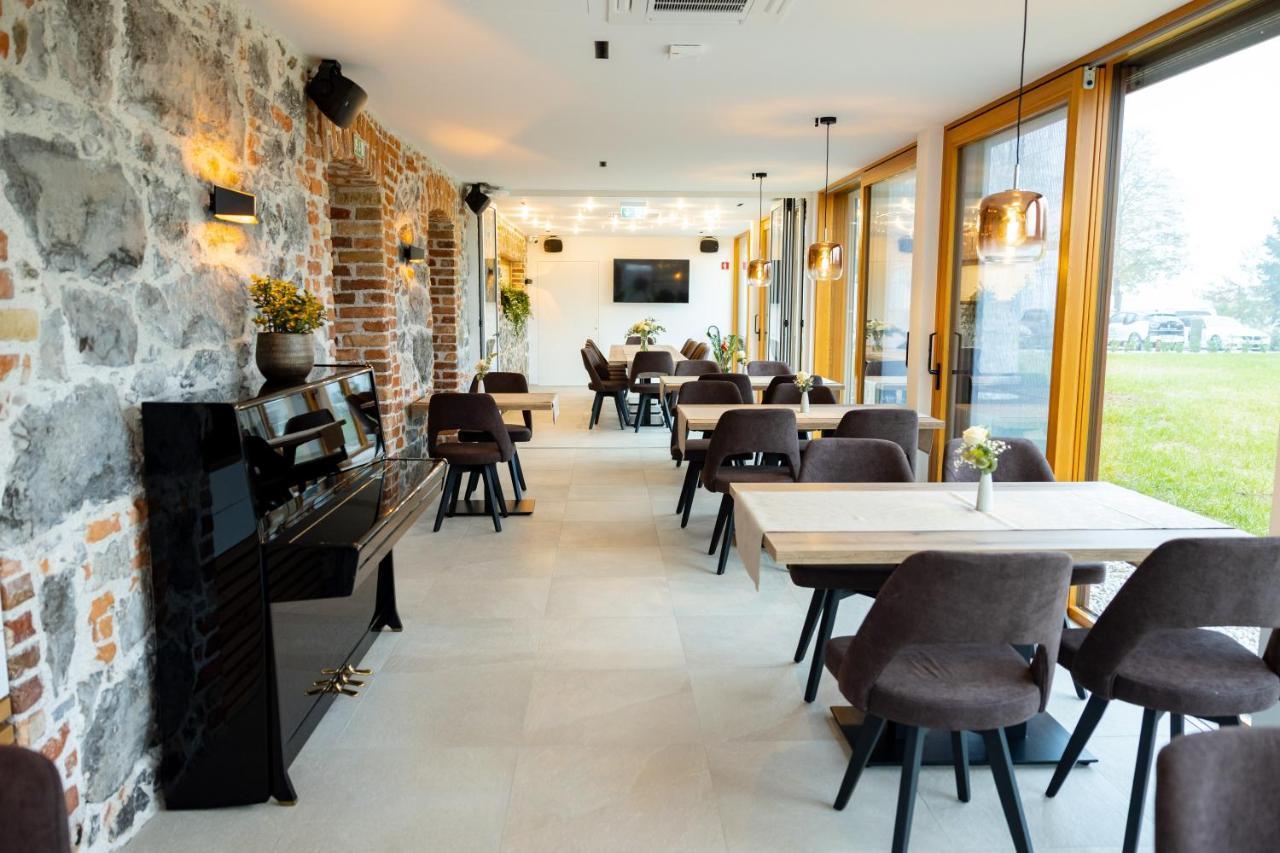 Resort Village Majer Gradac Zewnętrze zdjęcie