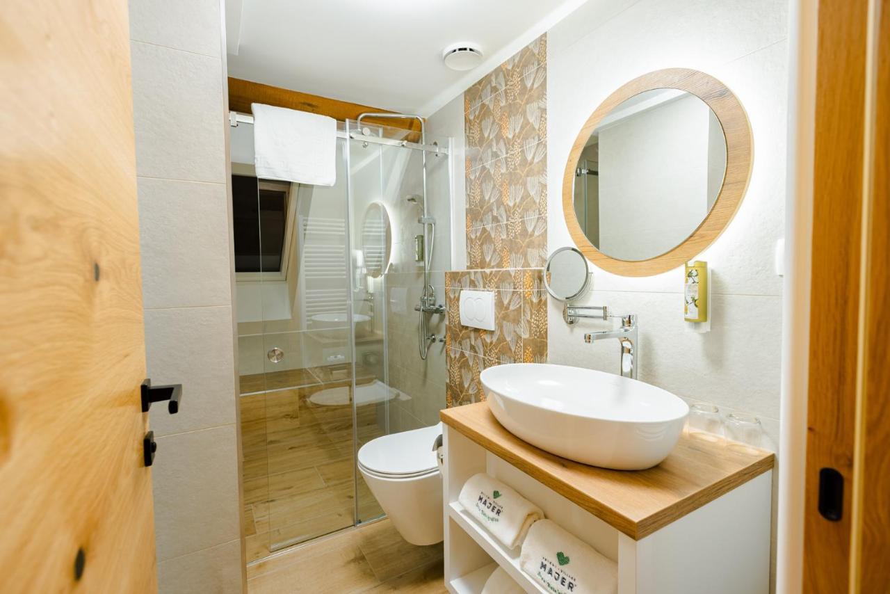 Resort Village Majer Gradac Zewnętrze zdjęcie